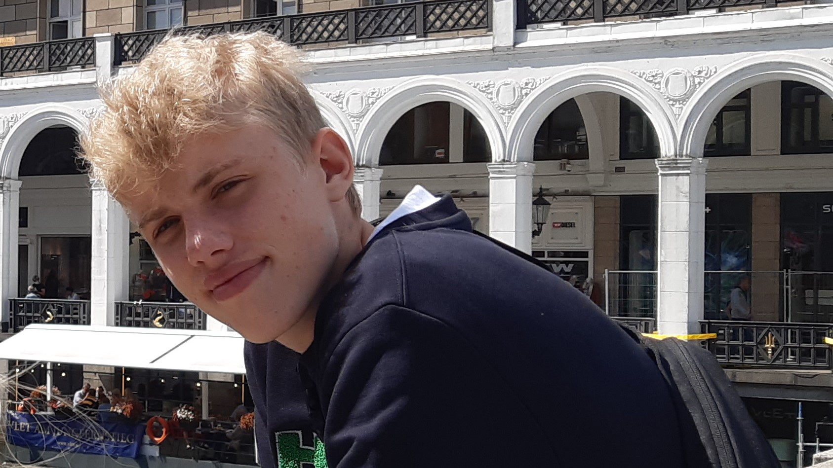 Læs mere...