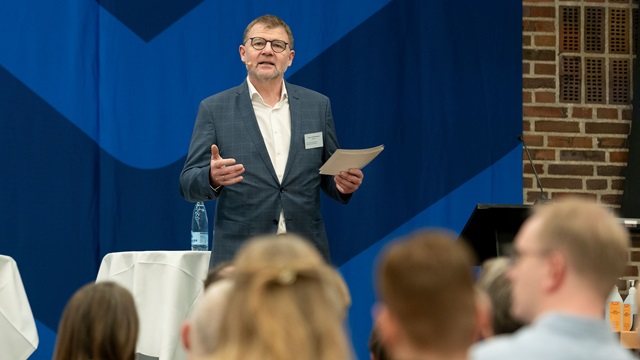Torben Vind Rasmussen - beretning - Lars Krabbe