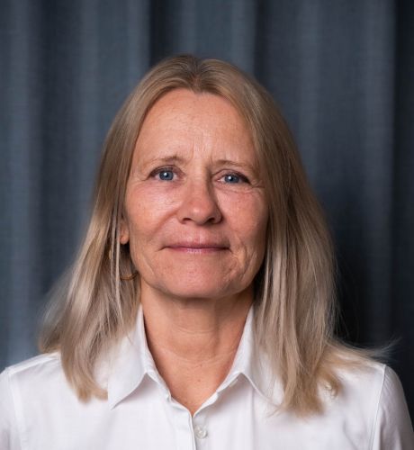Charlotte Gregersen, Efterskolerne