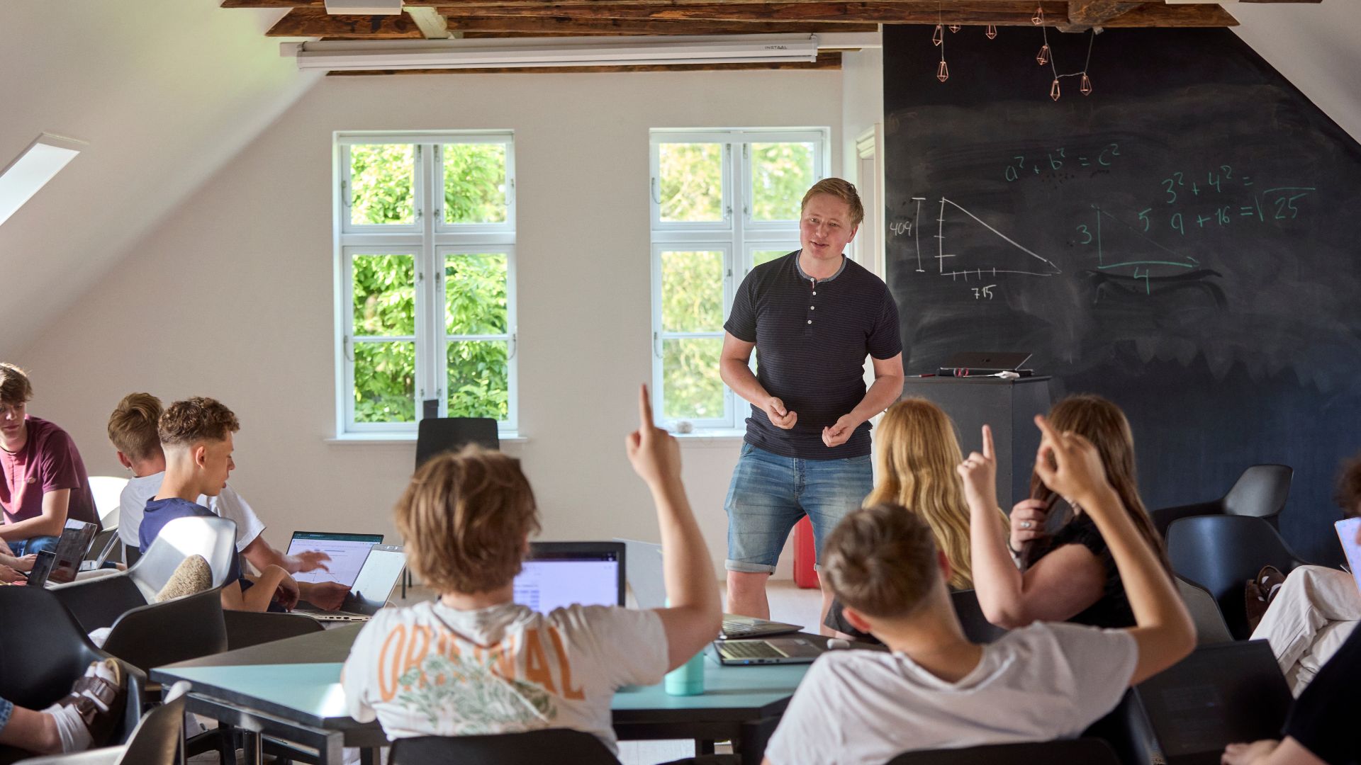 Efterskolerne.Dk 2025 33