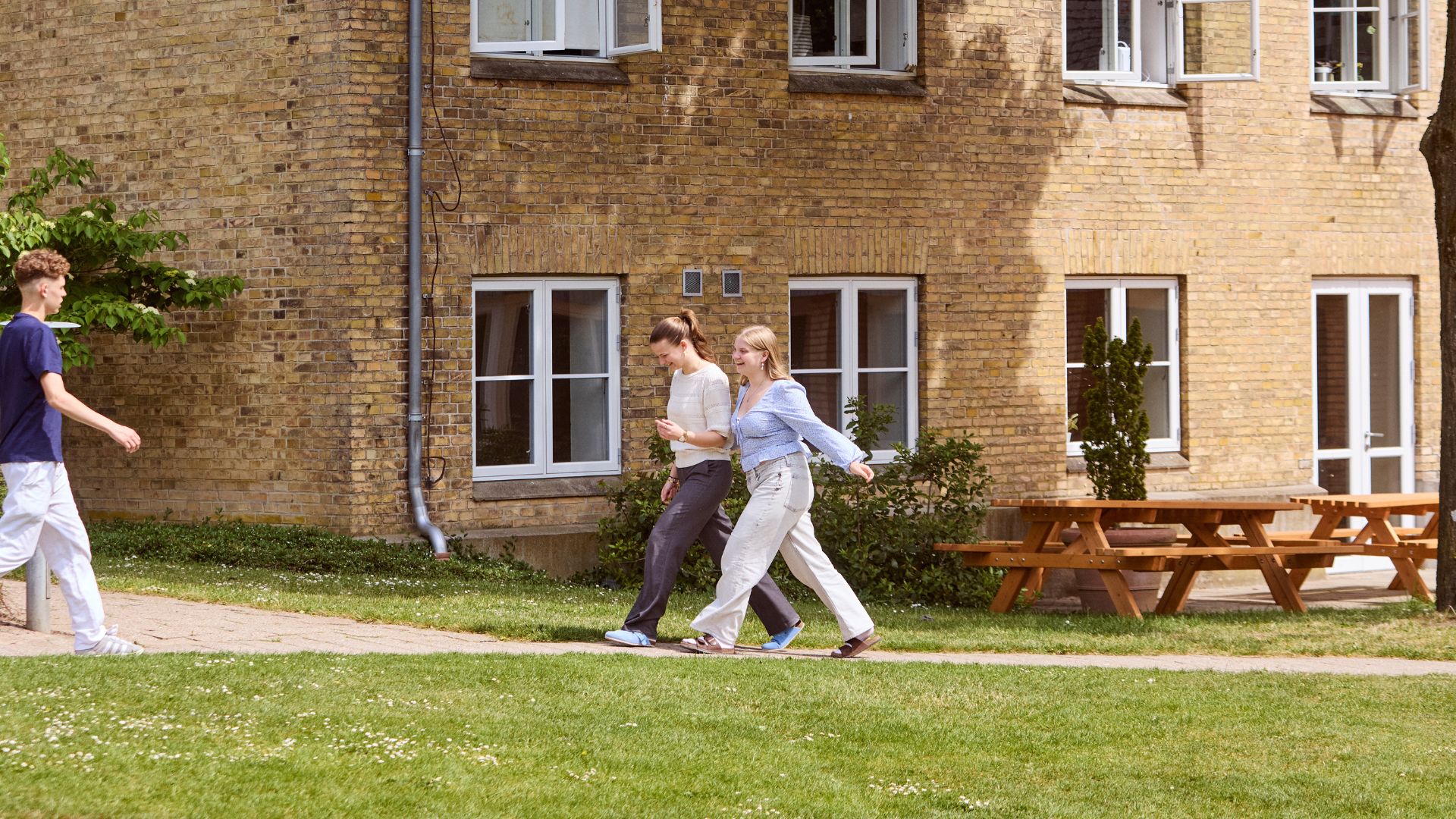 Atta Nyhed Efterskolernedk